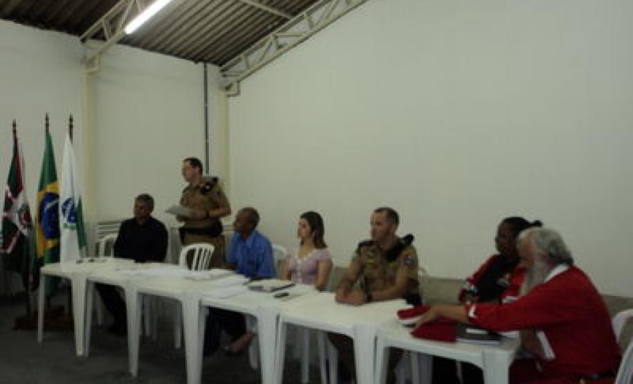 Na noite desta última quinta-feira, 27/10/2011, foi realizada reunião mensal do CONSEG Uberaba, como objetivo de reestruturar a Diretoria do CONSEG local.