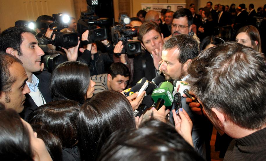 Riad Braga Farhat toma posse como novo delegado-geral da Polícia Civil do Paraná