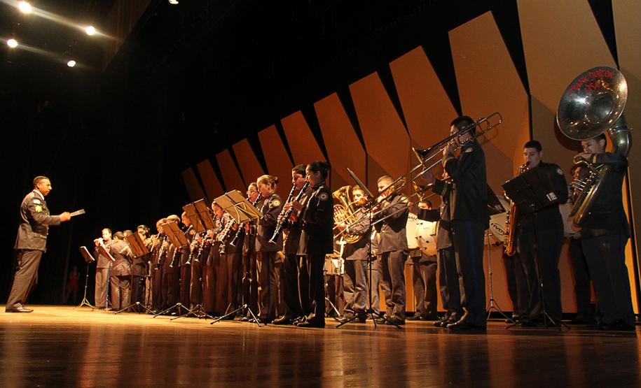 Primeiro dia de concerto da Banda de Música da PM emociona e encanta o público