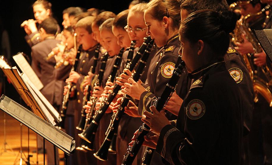 Primeiro dia de concerto da Banda de Música da PM emociona e encanta o público