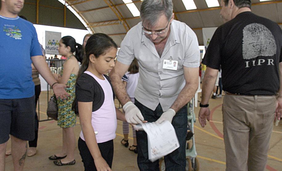 Cascavel recebe a Feira de Serviços UPS Mutirão da Cidadania, coordenada pelas Secretarias da Justiça, Cidadania e Direitos Humanos (SEJU) e de Relações com a Comunidade, em parceria com a Prefeitura de Cascavel, demais instituições estaduais e da sociedade civil.Cascavel, 31/08/2013.Foto: Levy Ferreira/SERC