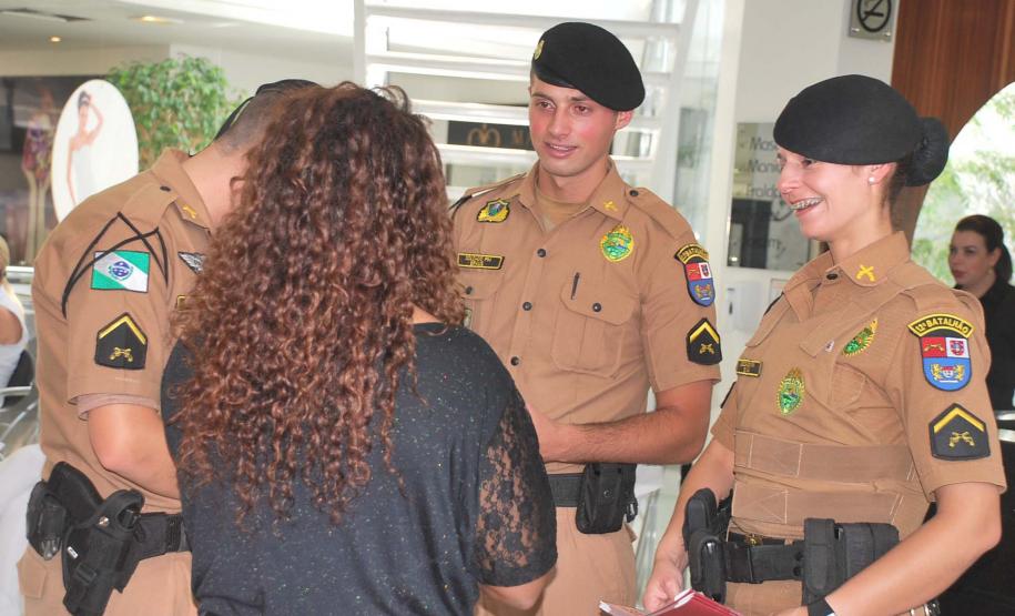 Com apoio do Governo do Paraná, Polícia Militar relança cartilha de segurança para a mulher