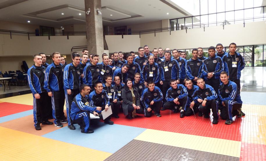 Cadetes da Academia Policial Militar do Guatupê