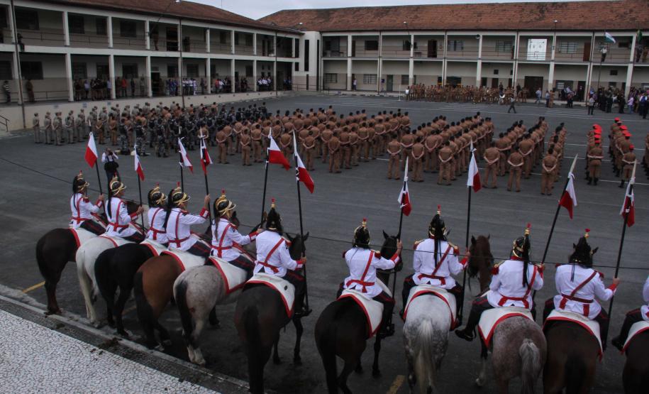 Coronel Kogut assume comando da Polícia Militar do Paraná em cerimônia, na capital