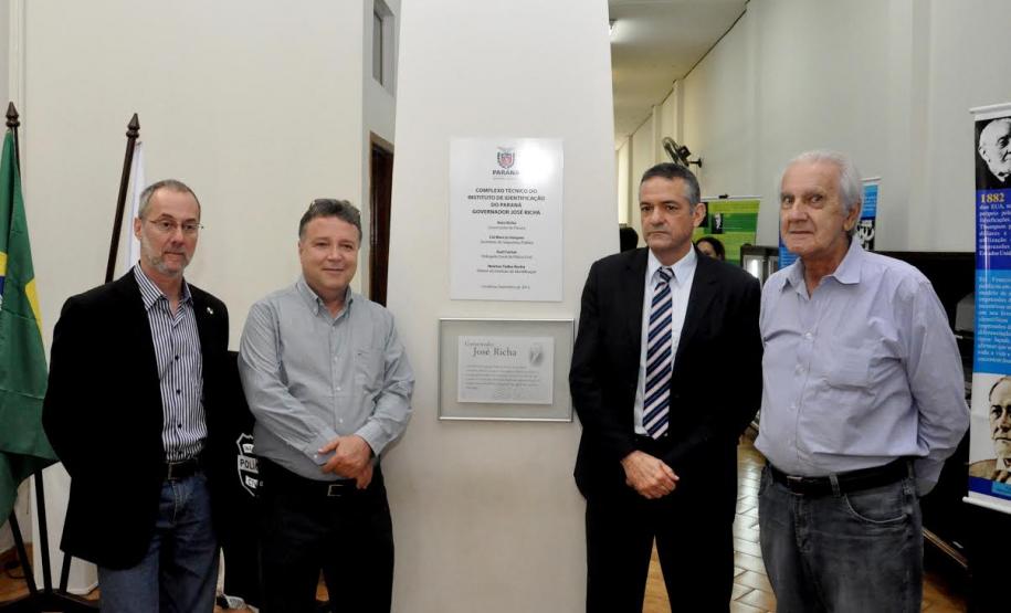 Londrina passa a ter atendimento integrado entre Instituto de Identificação e Detran