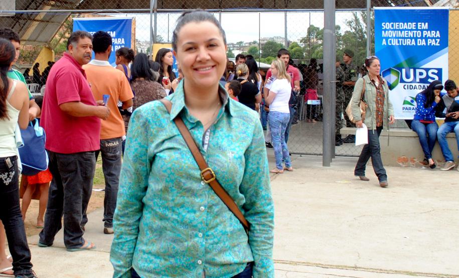 Público de 1500 pessoas participa da Feira de Serviços da UPS Cidadania na vila zumbi em Colombo