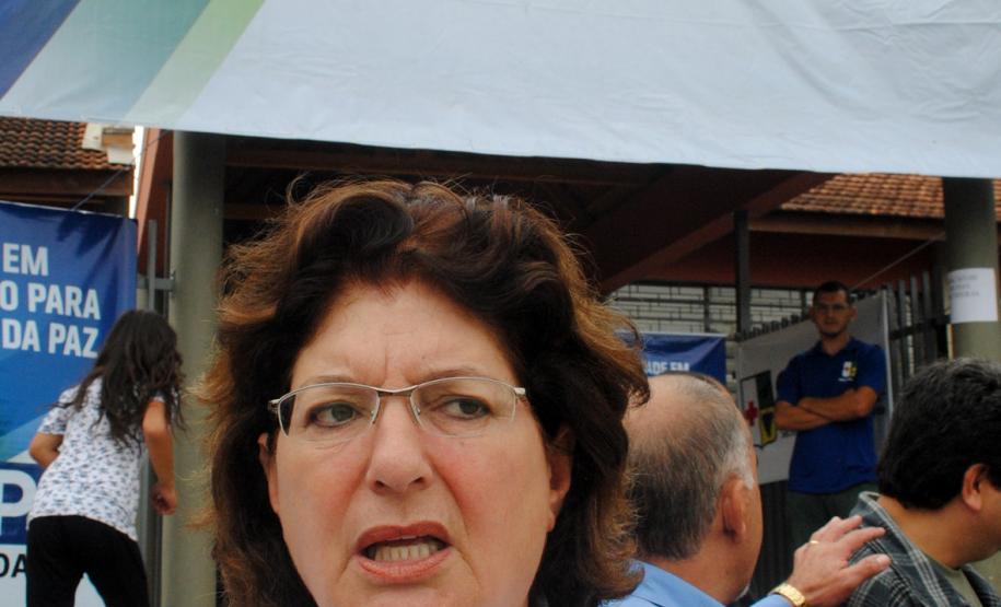 Público de 1500 pessoas participa da Feira de Serviços da UPS Cidadania na vila zumbi em Colombo