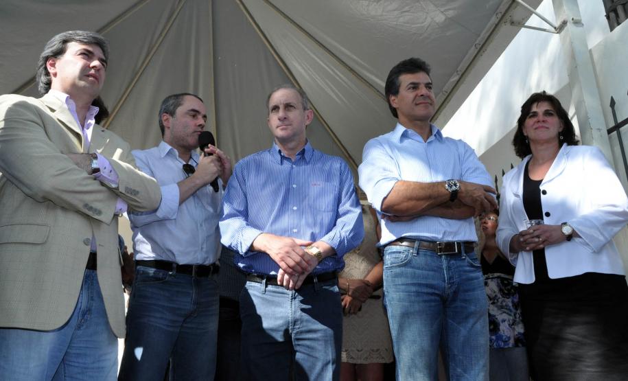 Richa inaugura Delegacia da Mulher em Apucarana O município de Apucarana passa a contar com uma delegacia especializada no atendimento a mulheres vítimas de violência doméstica.