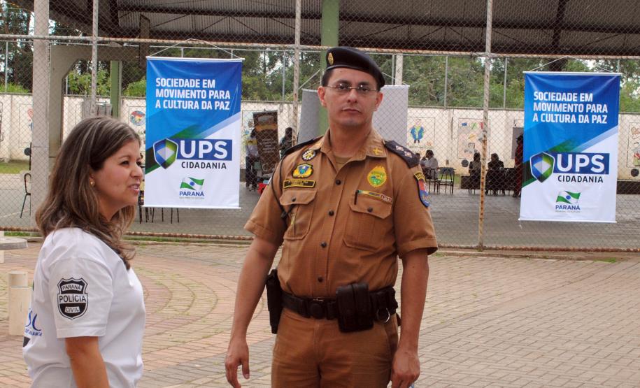 Comunidade da Vila Trindade em Curitiba recebe a Feira de Serviços gratuitos da UPS Cidadania