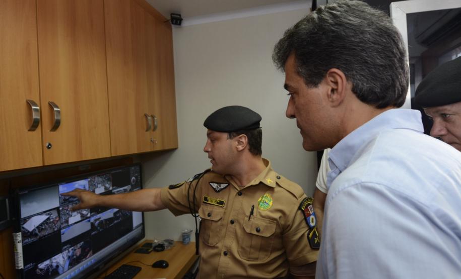Governador Beto Richa abre a Operação Verão. Pontal do Paraná, 20/12/2013. Foto: Antonio costa/ANPr,Governador Beto Richa abre a Operação Verão. Pontal do Paraná, 20/12/2013. Foto: Antonio costa/ANPr
