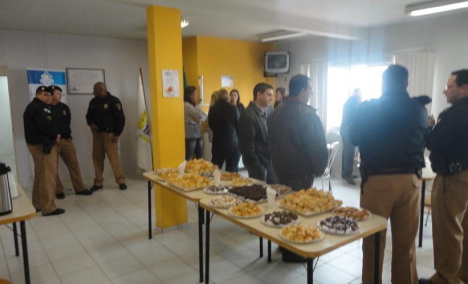COORDENAÇÃO PARTICIPA DE CAFÉ DA MANHÃ EM ARAUCÁRIA