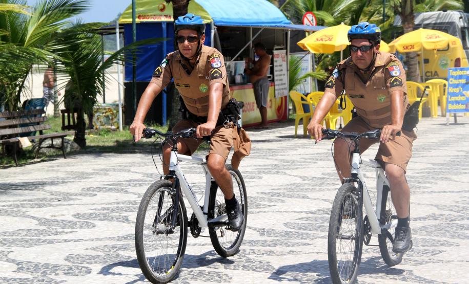 Matinhos, 8 de Janeiro de 2014,Policiamento de Bicicleta,Fotos: Cabo Valdemir da Luz.