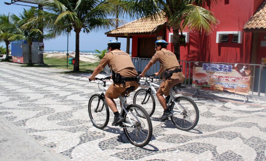 Matinhos, 8 de Janeiro de 2014,Policiamento de Bicicleta,Fotos: Cabo Valdemir da Luz.