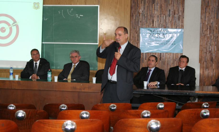 O Instituto de Criminalística do Paraná reabriu, nesta quarta-feira (12), o Laboratório de Hipnose Forense, o único da América Latina especializado no uso desta técnica para colaborar com a investigação de crimes.