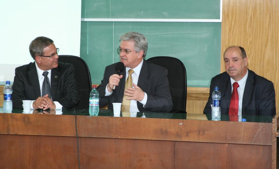 O Instituto de Criminalística do Paraná reabriu, nesta quarta-feira (12), o Laboratório de Hipnose Forense, o único da América Latina especializado no uso desta técnica para colaborar com a investigação de crimes.