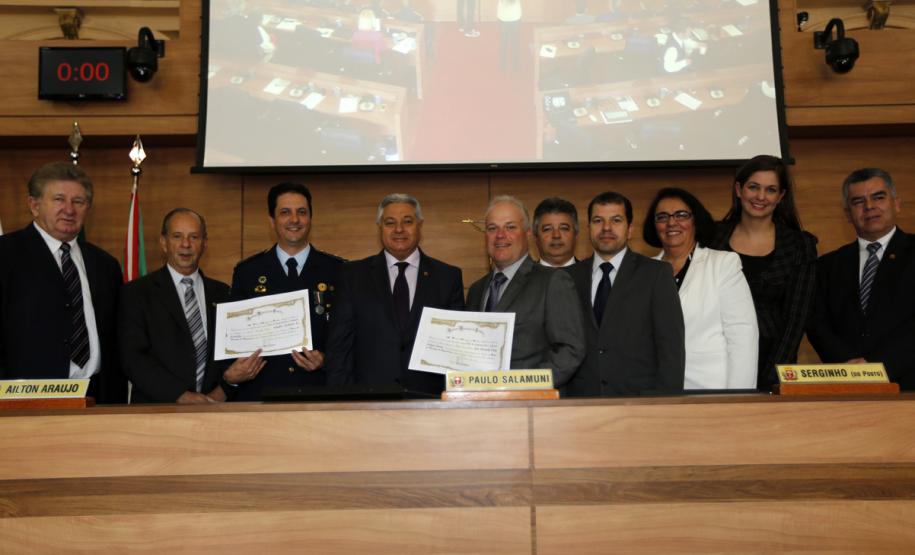 Câmara Municipal de Curitiba homenageia Escola Superior da Polícia Civil