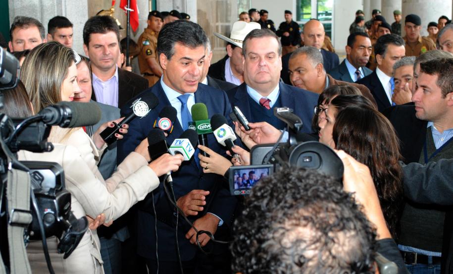 Governo reforça a segurança com mais 2.500 policiais e bombeiros