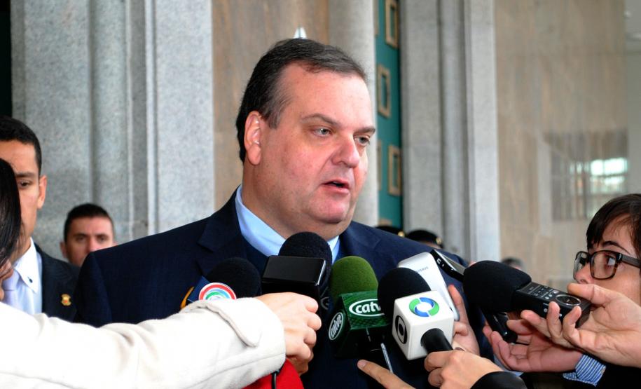 Governo reforça a segurança com mais 2.500 policiais e bombeiros