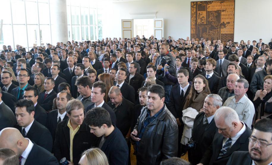 Richa nomeia policiais e Paraná terá delegados em todas as Comarcas