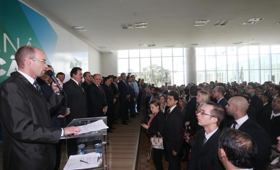 Richa nomeia policiais e Paraná terá delegados em todas as Comarcas