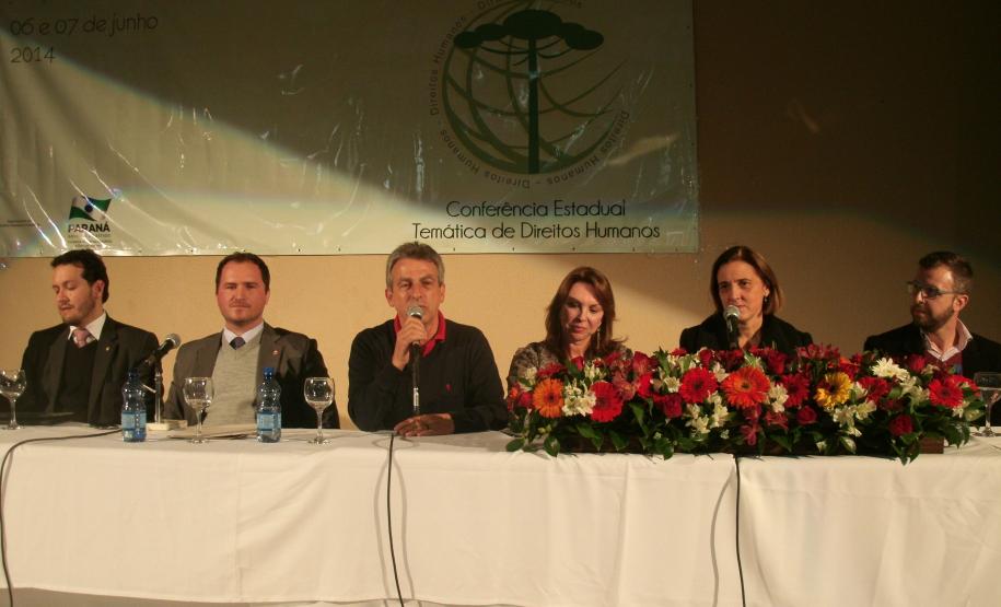 Eleitos representantes da sociedade civil para compor Conselho de Direitos Humanos do PR