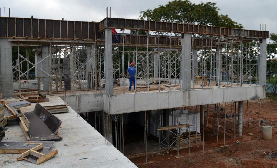 Obras das novas sedes de Londrina e Curitiba seguem em ritmo acelerado