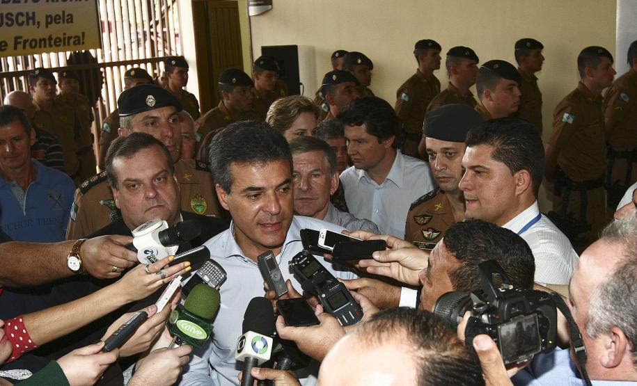 Governo do Paraná inaugura mais uma Companhia do Batalhão de Polícia da Fronteira Governador Beto Richa inaugura a 2ª Companhia do Batalhão de Polícia de Fronteira (BPFron), em Guaíra, no Oeste do Paraná. Guaírar, 24.06.2014 - Foto Jonas Oliveira/ANPr