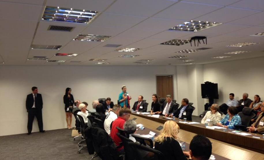 Na data  do dia 30 de Setembro, A Coordenação Estadual dos Consegs, ofereceu um Coffe Break para apresentar o Balanço das Atividades desenvolvidas pela Coordenação em sua nova gestão e discutir as Boas Práticas que são desenvolvidas dentro dos Conselhos Comunitários de Segurança do Paraná