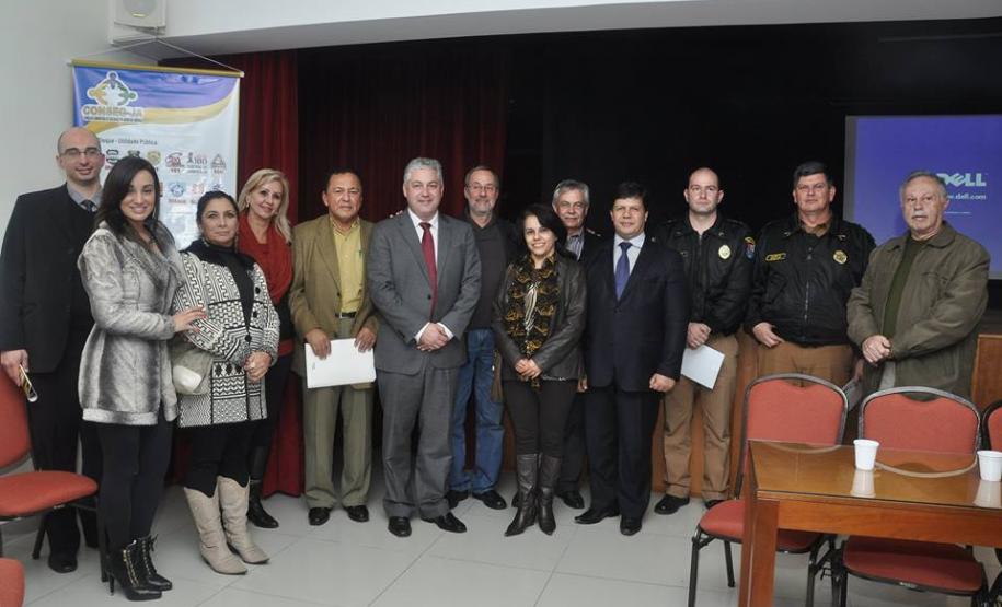Reunião CONSEG Jardim das Américas No dia 15 de julho de 2014 aconteceu a reunião periódica do CONSEG Jardim das Américas.