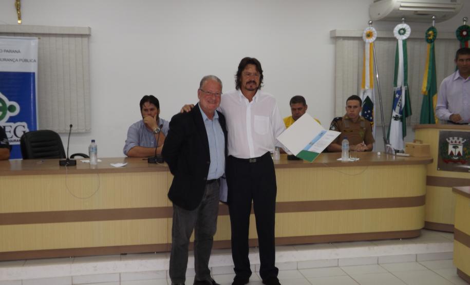 Entrega da Carta Constitutiva