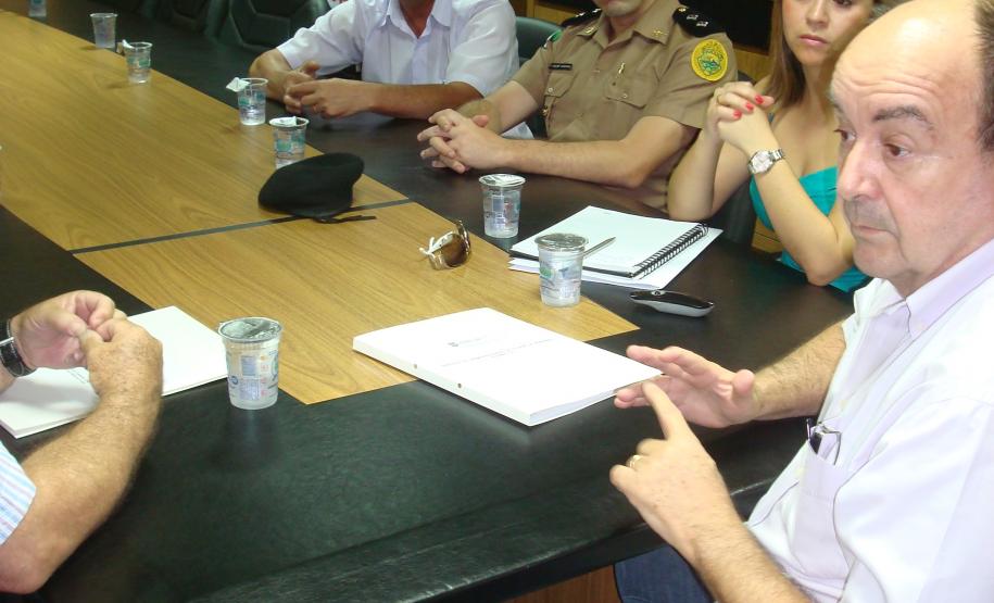 Em visita à Maringá, no dia 2 de fevereiro, a coordenadora dos Conselhos de Segurança do Paraná, Michelle Cabral, propôs ao Conseg Maringá que a cidade sediasse o encontro estadual anual dos conselhos de segurança.