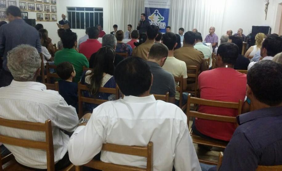 Coordenação entrega Carta Constitutiva para os municípios de Pérola e Esperança Nova Coordenação entrega Carta Constitutiva para os municípios de Pérola e Esperança Nova