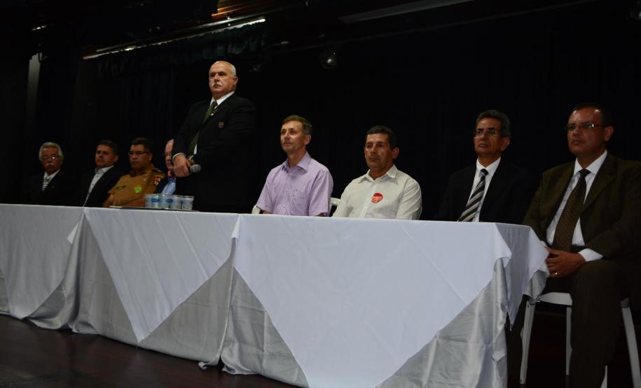 Diretoria do CONSEG toma posse em Pinhais Diretoria do CONSEG toma posse em Pinhais