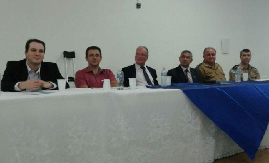 Nova diretoria do CONSEG 1º de Maio foi empossada Nova diretoria do CONSEG 1º de Maio foi empossada