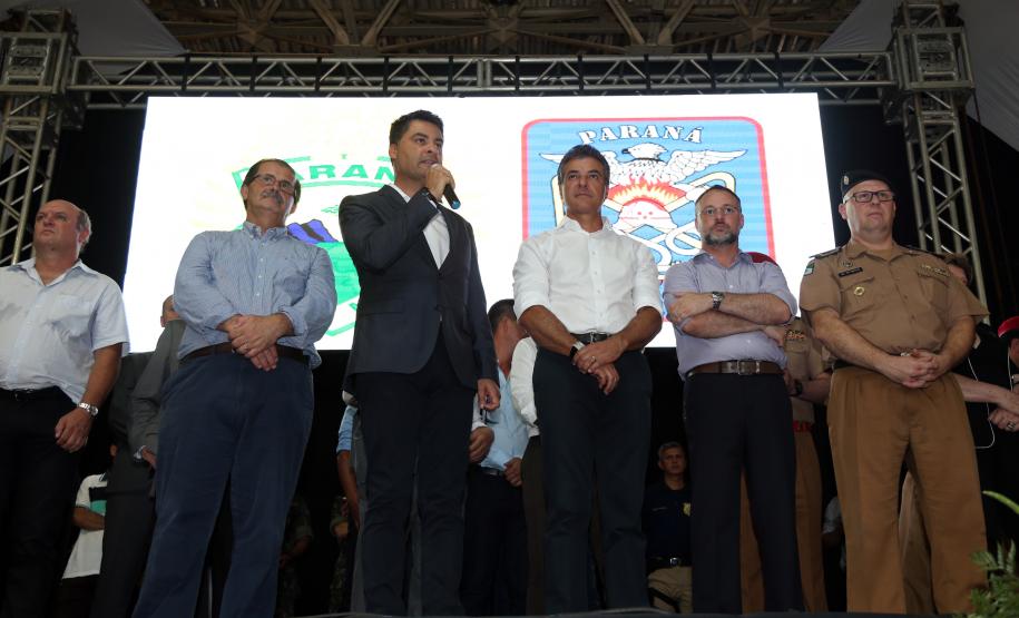 Região dos Campos Gerais recebe reforço no efetivo de segurança O Governador Beto Richa, participou da solenidade de formatura novos policiais militares e bombeiros, em Ponta Grossa, campos gerais.