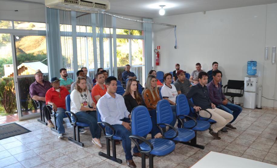 PARTICIPAÇÃO DO COORDENADOR NAS CERIMÔNIAS DE POSSE DOS CONSEGS NOVA LARANJEIRAS, CORBÉLIA E SÃO MIGUEL DO IGUAÇU.