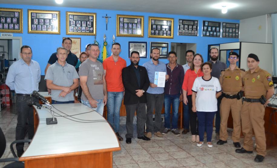 PARTICIPAÇÃO DO COORDENADOR NAS CERIMÔNIAS DE POSSE DOS CONSEGS NOVA LARANJEIRAS, CORBÉLIA E SÃO MIGUEL DO IGUAÇU.