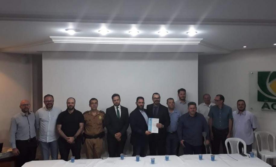 CERIMÔNIA DE POSSE DO CONSEG MEDIANEIRA CERIMÔNIA DE POSSE DO CONSEG MEDIANEIRA