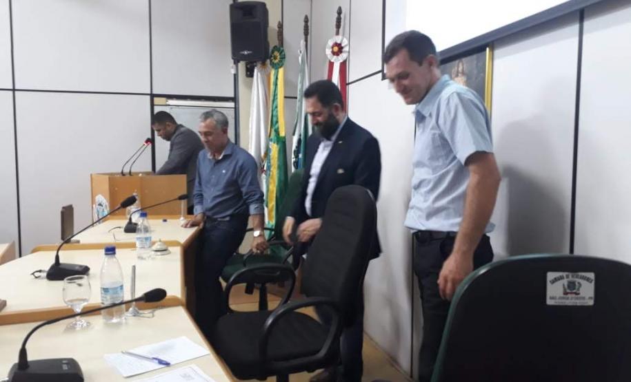 CERIMÔNIA DE POSSE DO CONSEG SÃO JORGE do OESTE CERIMÔNIA DE POSSE DO CONSEG SÃO JORGE do OESTE