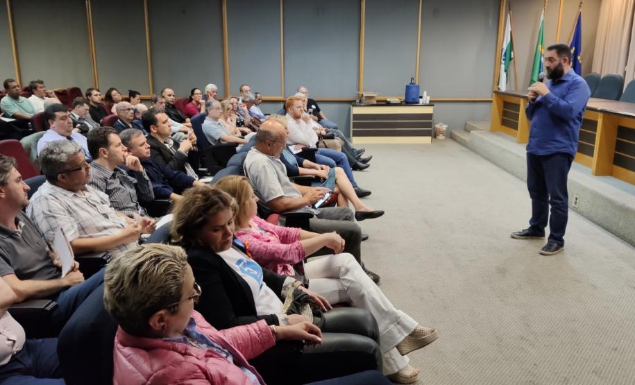REUNIÃO CONJUNTA COM CONSEGS DA CAPITAL E REGIÃO METROPOLITANA DE CURITIBA