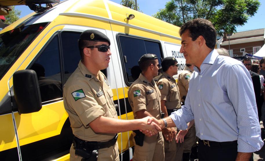 Richa oficializa instalação da primeira UPS e anuncia serviços à comunidade