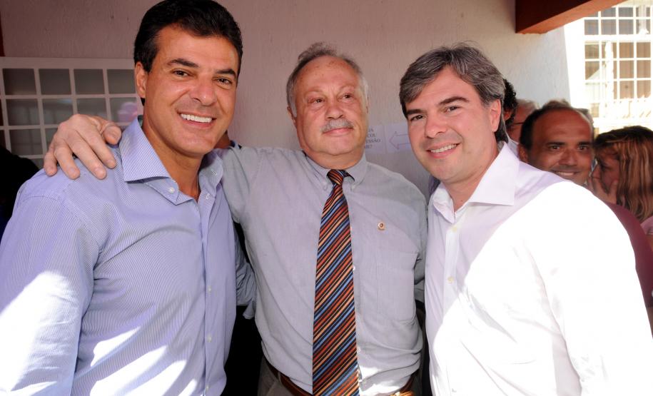 Richa oficializa instalação da primeira UPS e anuncia serviços à comunidade