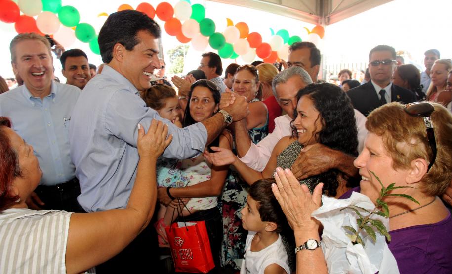 Richa oficializa instalação da primeira UPS e anuncia serviços à comunidade