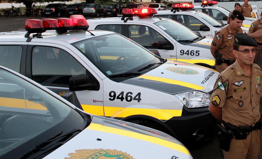 Governo federal dá aval para o Paraná captar US$ 127,2 milhões do BID A ministra do Planejamento, Orçamento e Gestão, Miriam Belchior, assinou autorização para que o Governo do Paraná capte financiamentos internacionais que somam US$ 127,2 milhões (R$ 231 milhões) para dar andamento aos programas Paraná Seguro e Família Paranaense.