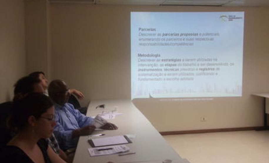 CURSO ELABORAÇÃO DE PROJETOS COMUNITÁRIOS