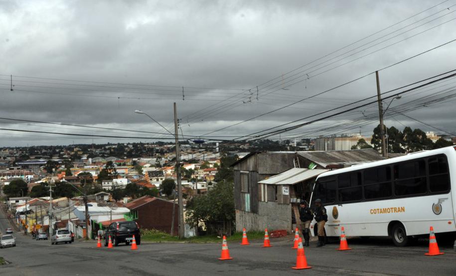 Moradores aprovam instalação de UPS no bairro Parolin